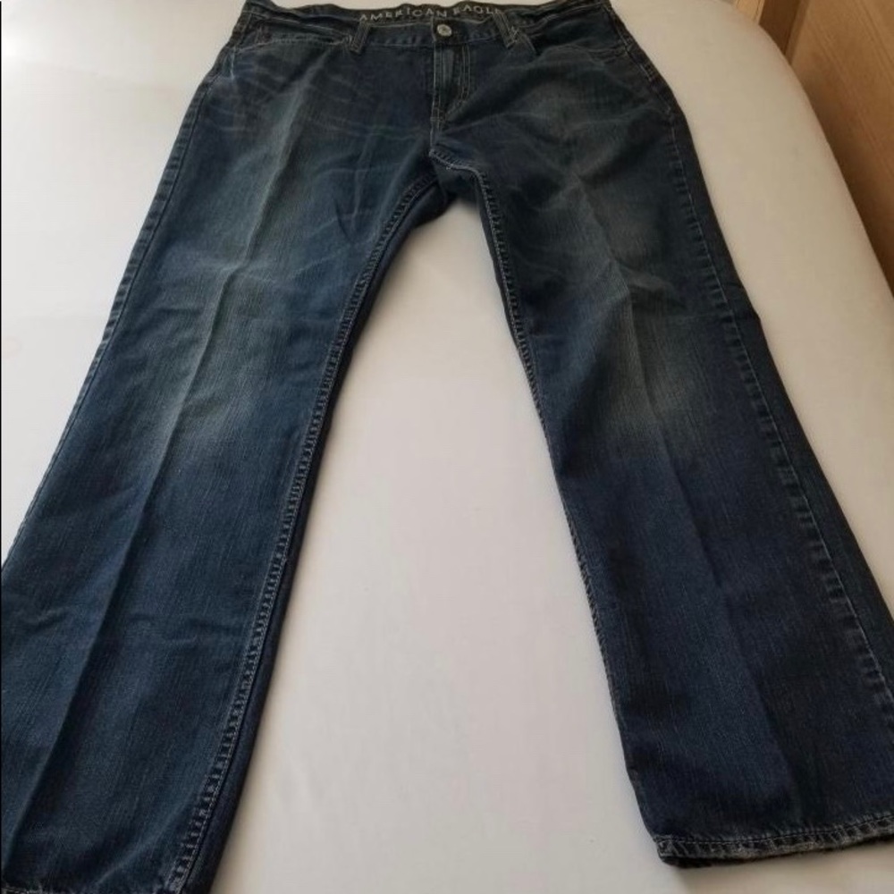 Men’s American Eagle Low Rise Boot Cut Jeans